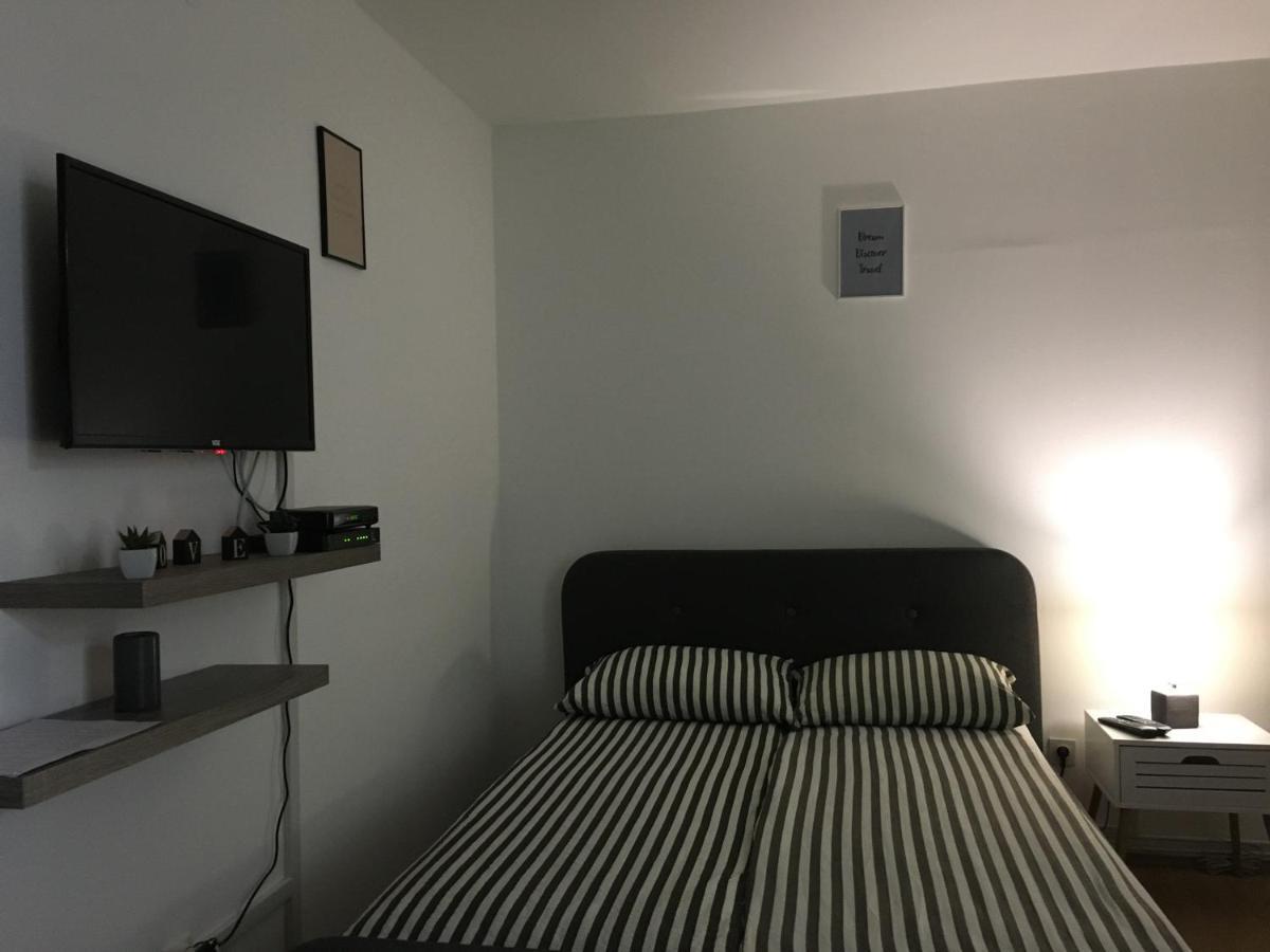 Old Town Cute Apartment ซาราเยโว ภายนอก รูปภาพ