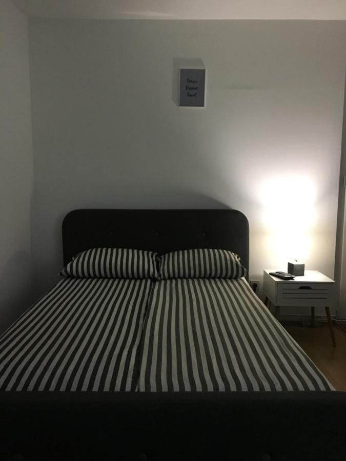 Old Town Cute Apartment ซาราเยโว ภายนอก รูปภาพ